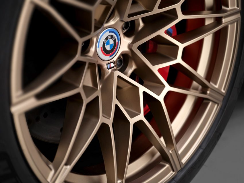 2023 BMW M4 50 Jahre BMW M Edition - Wheel Wallpaper 850x638 #7