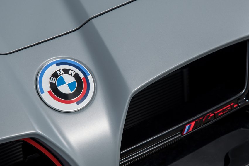 2023 BMW M4 CSL - Badge Wallpaper 850x567 #110