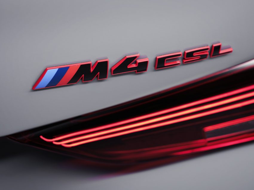 2023 BMW M4 CSL - Badge Wallpaper 850x638 #121