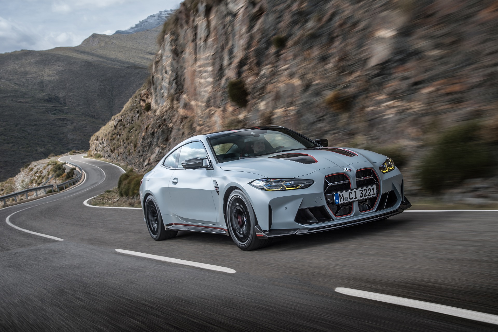BMW m4 CSL 2022