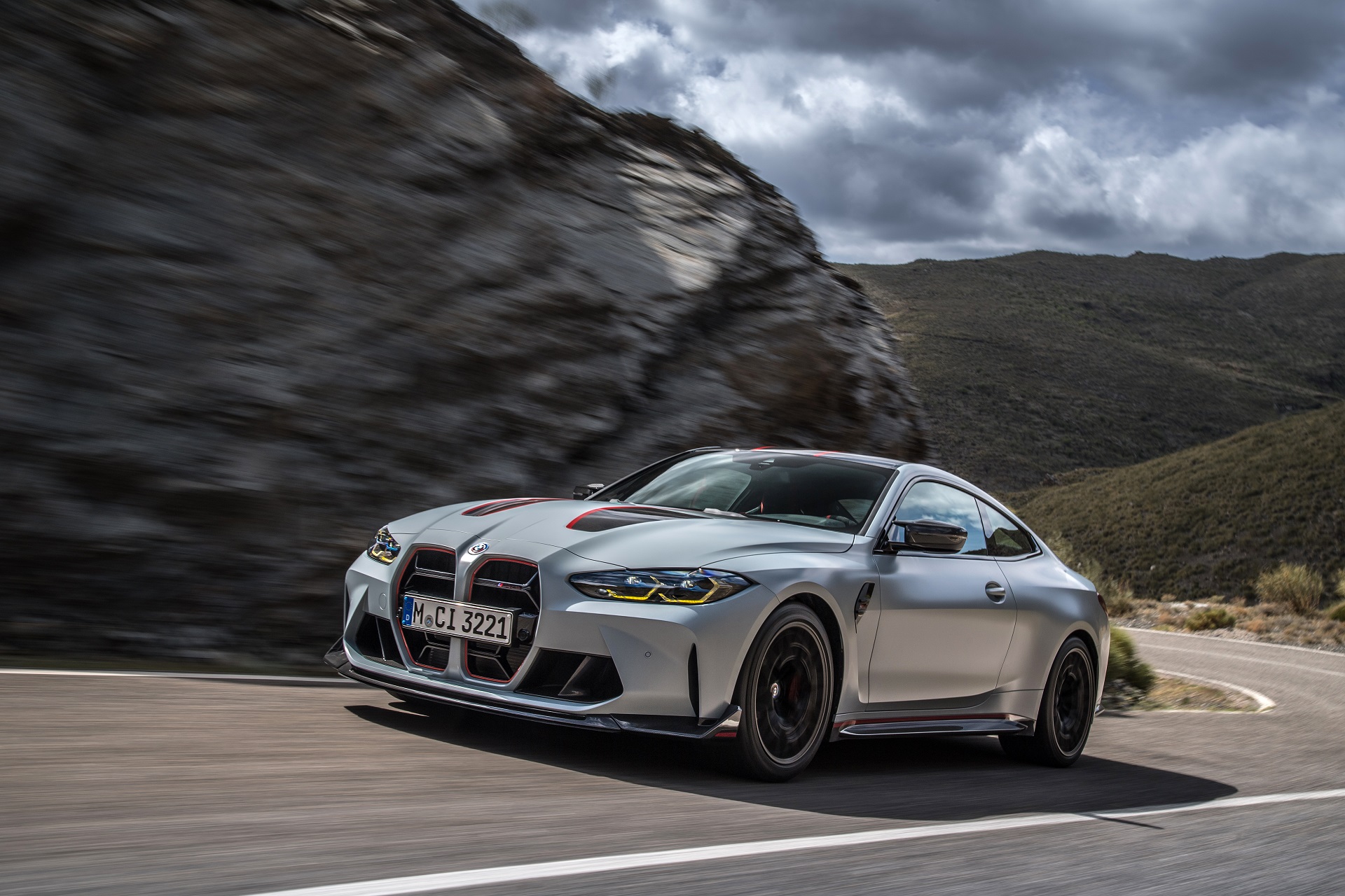 Download 2023 BMW M4 CSL - Front Three-Quarter HD Wallpaper 1920x1280 #13