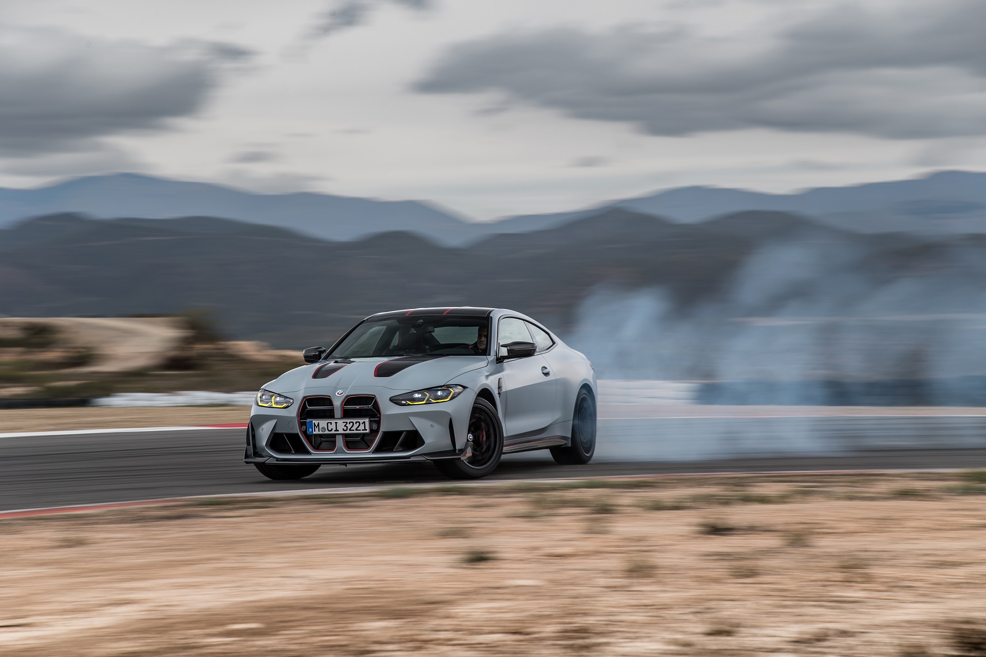 Download 2023 BMW M4 CSL - Front Three-Quarter HD Wallpaper 1920x1280 #42