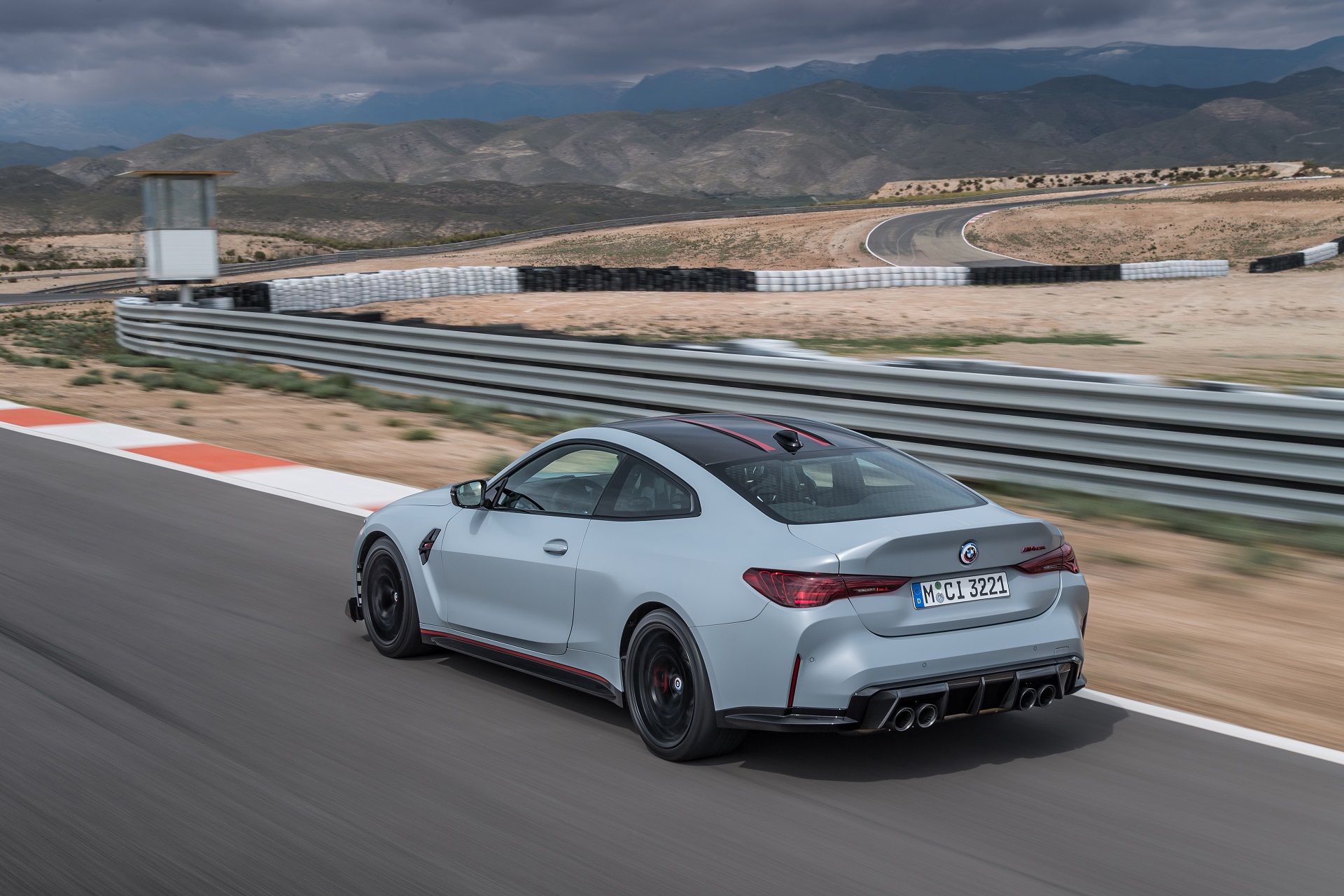 Download 2023 BMW M4 CSL - Rear Three-Quarter HD Wallpaper 1920x1280 #45