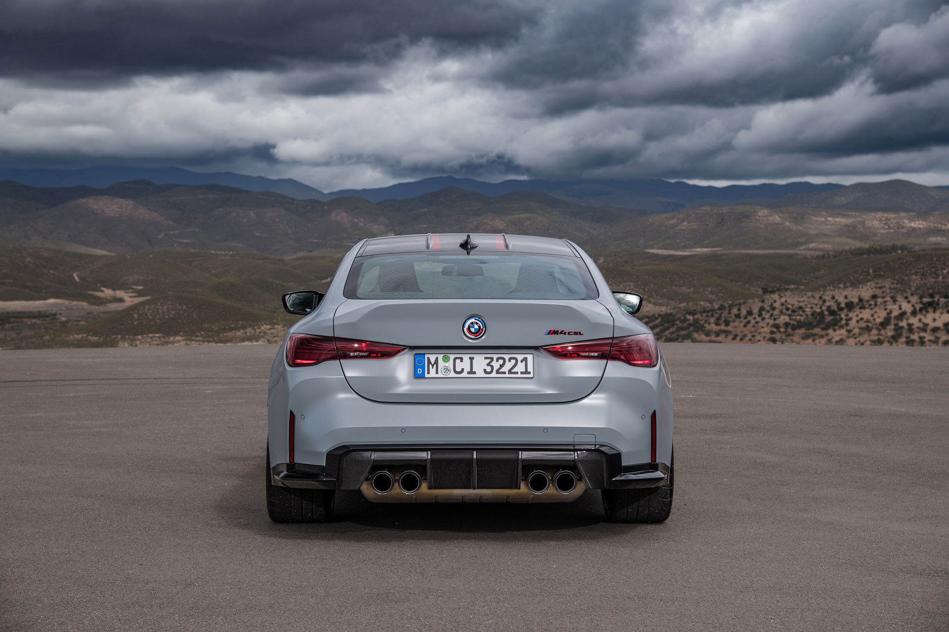 Download 2023 BMW M4 CSL - Rear HD Wallpaper 1920x1280 #91