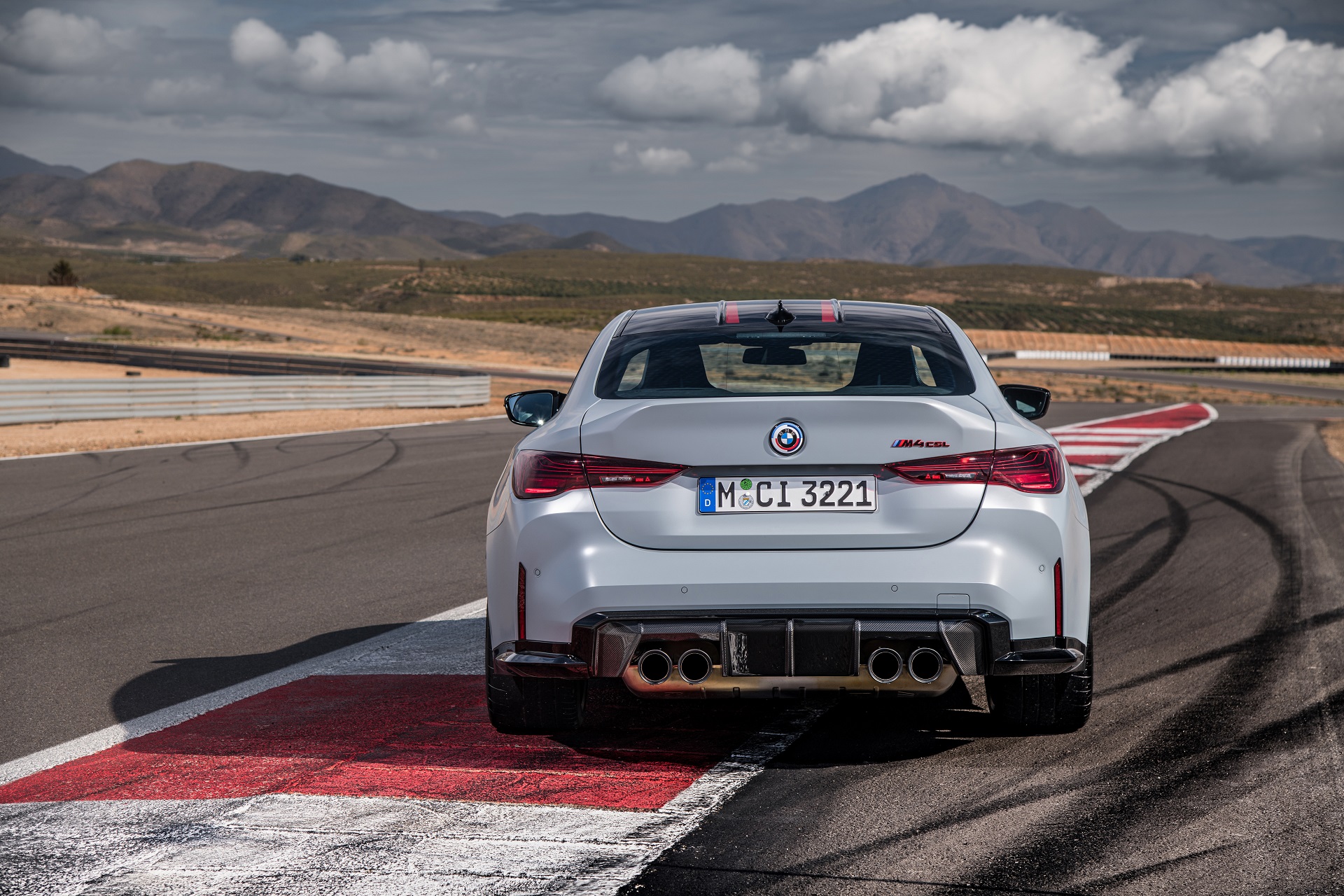 Download 2023 BMW M4 CSL - Rear HD Wallpaper 1920x1280 #81