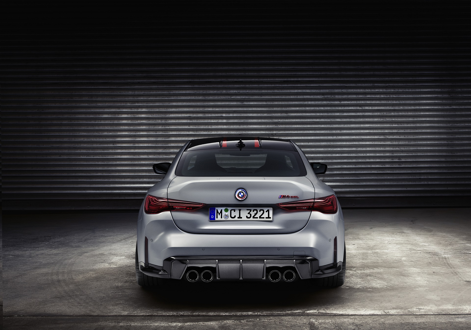 Download 2023 BMW M4 CSL - Rear HD Wallpaper 1920x1347 #105