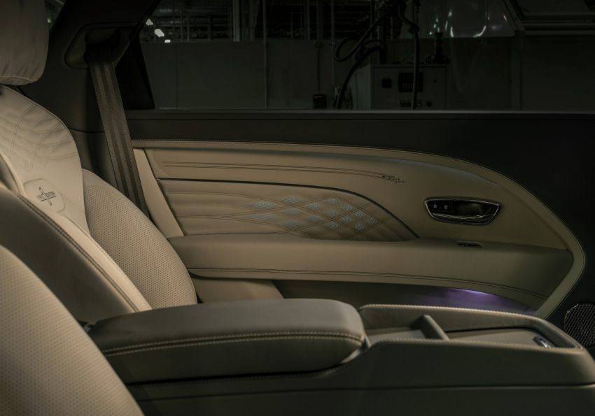 2023 Bentley Bentayga EWB Azure First Edition - Interior, Detail Wallpaper 850x595 #7