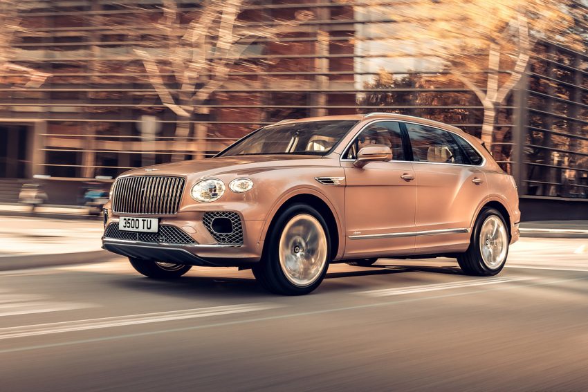 2023 Bentley Bentayga Extended Wheelbase - Front Three-Quarter Wallpaper 850x567 #9