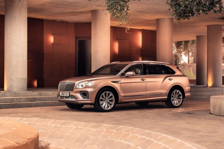2023 Bentley Bentayga Extended Wheelbase - Front Three-Quarter Wallpaper 850x567 #12