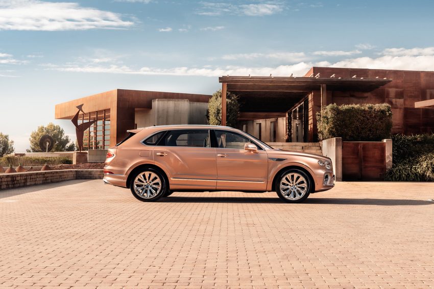 2023 Bentley Bentayga Extended Wheelbase - Side Wallpaper 850x567 #14