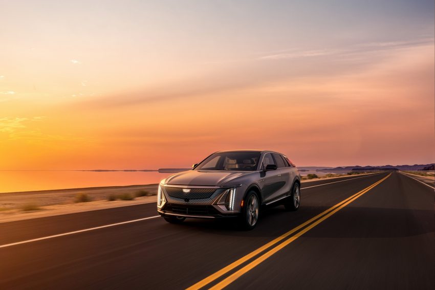 2023 Cadillac Lyriq - Front Three-Quarter Wallpaper 850x567 #25