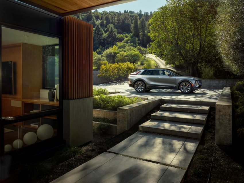 2023 Cadillac Lyriq - Side Wallpaper 850x638 #7