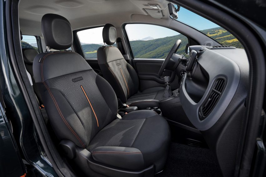 2023 Fiat Panda Garmin - Interior Wallpaper 850x567 #8