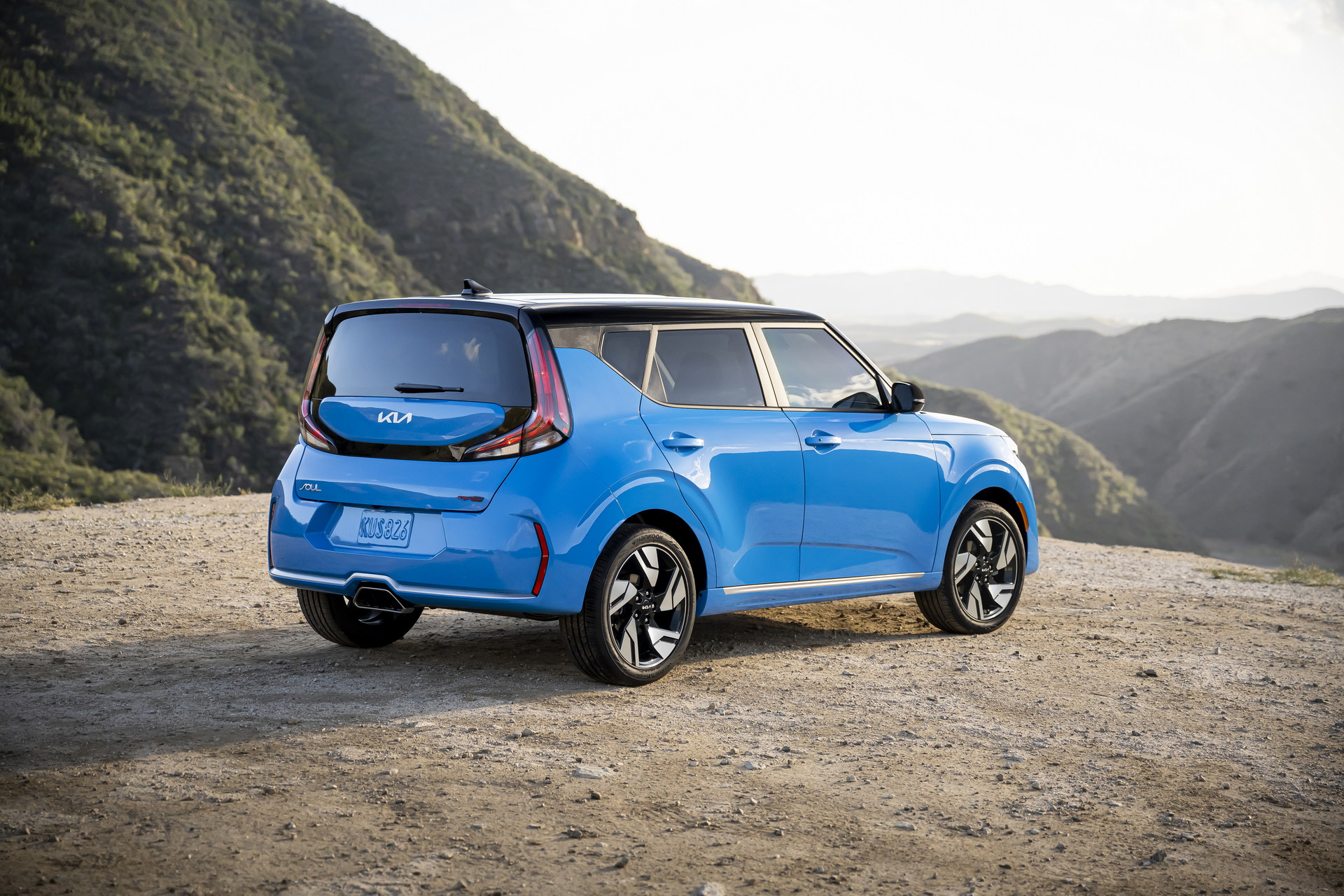 Download 2023 Kia Soul GT-Line - Rear Three-Quarter HD Wallpaper 1920x1280 #2