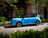 2023 Kia Soul GT-Line - Side Wallpaper 190x150