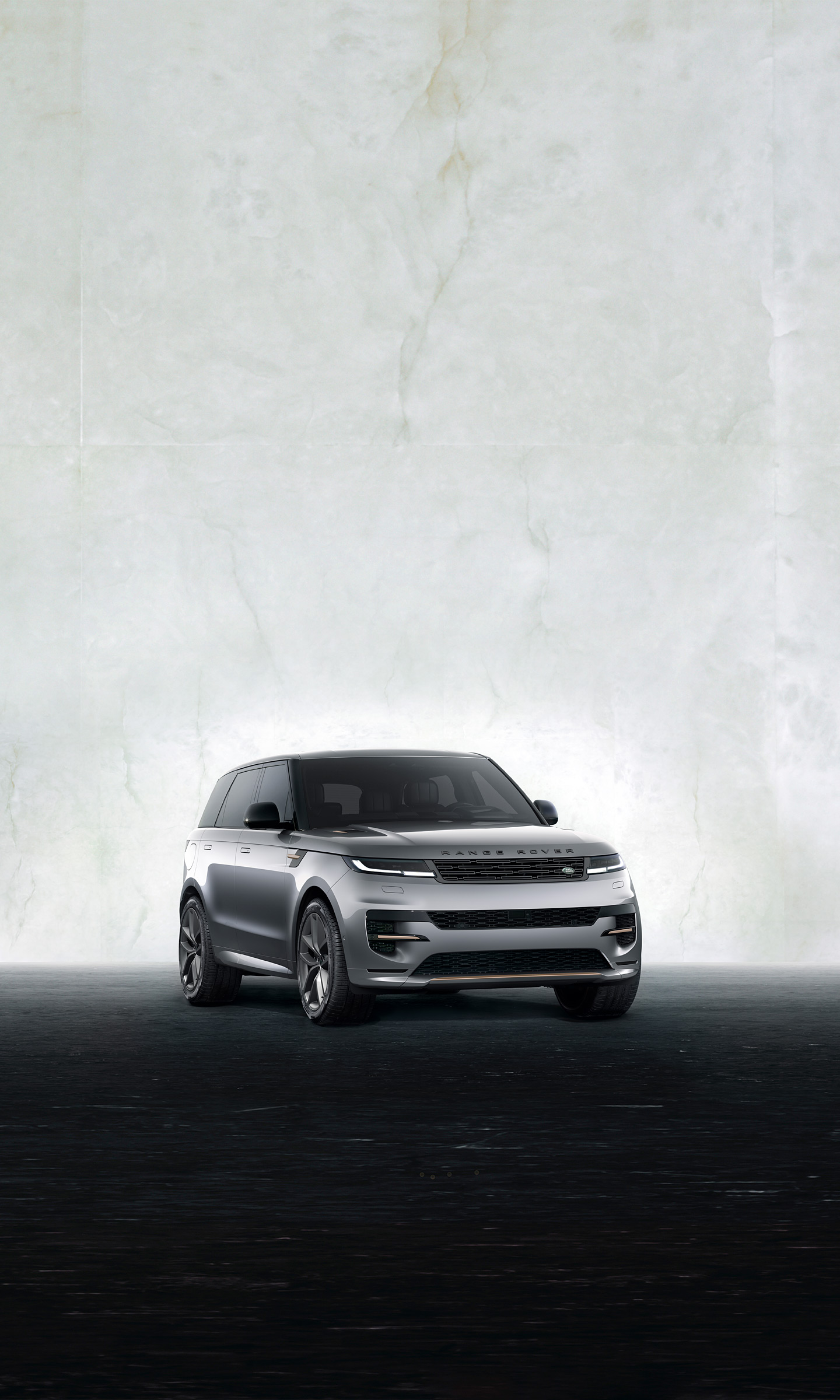 Download 2023 Land Rover Range Rover Sport - Front Three-Quarter HD Phone Wallpaper 1440x2400 #30