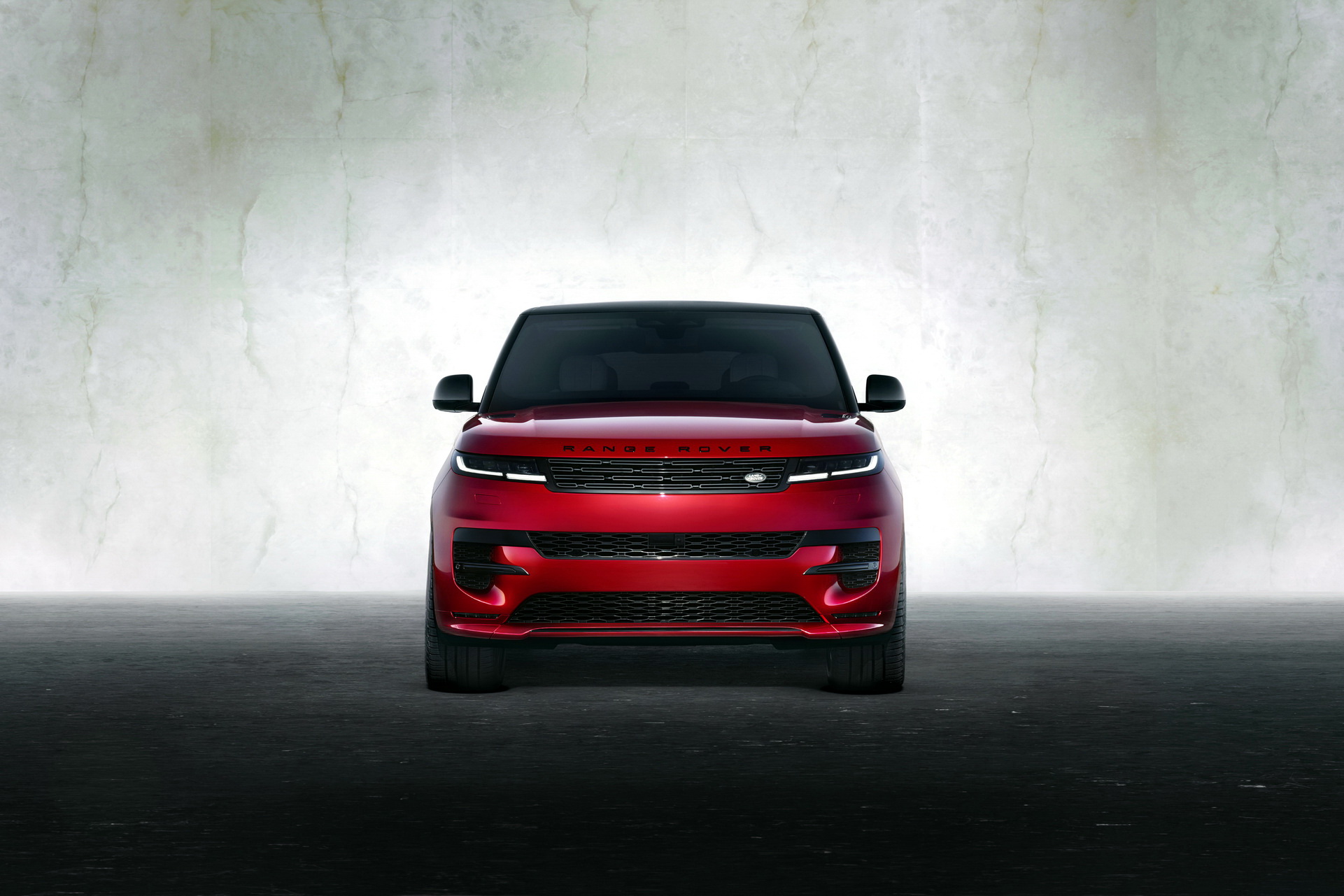 Download 2023 Land Rover Range Rover Sport - Front HD Wallpaper 1921x1281 #31