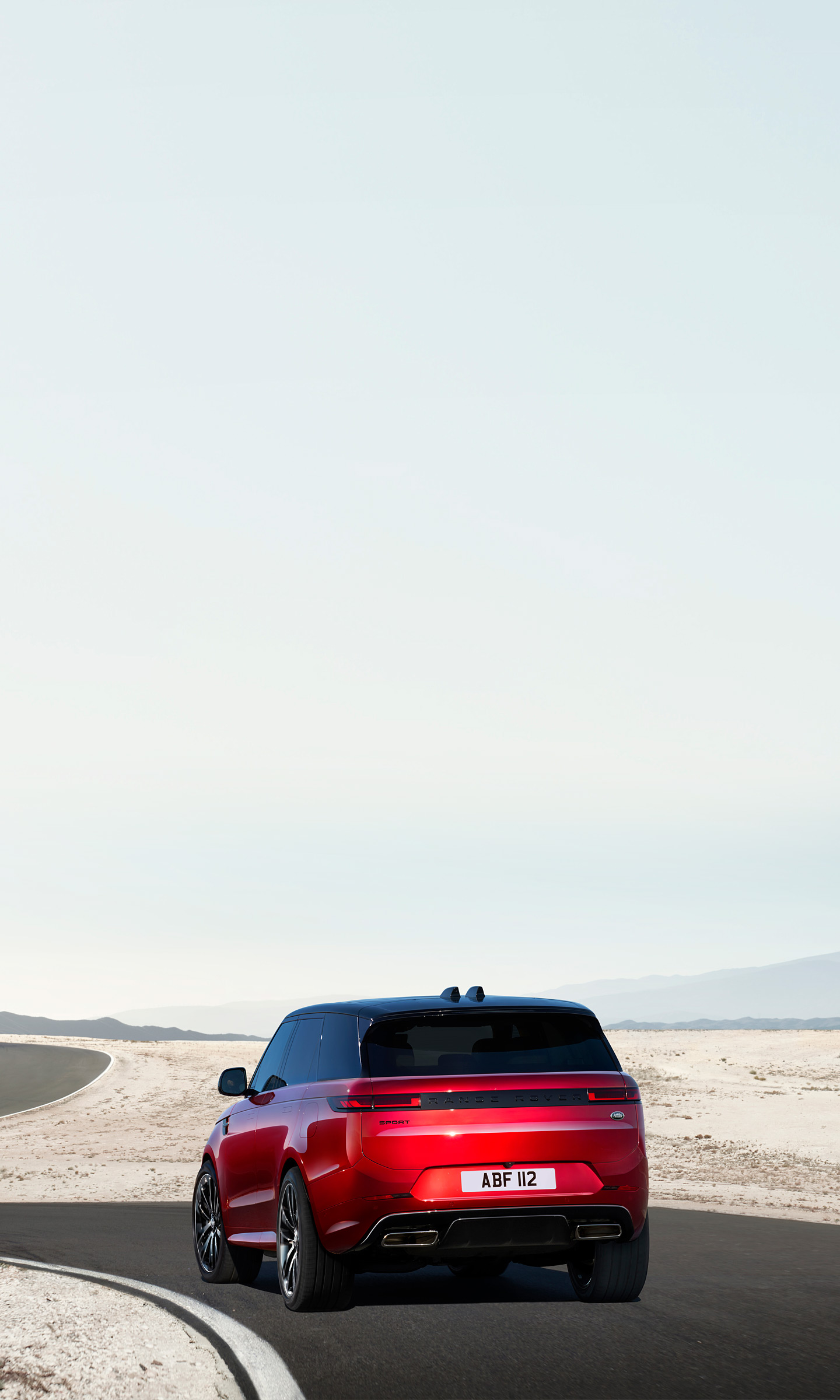 Download 2023 Land Rover Range Rover Sport - Rear HD Phone Wallpaper 1440x2400 #10