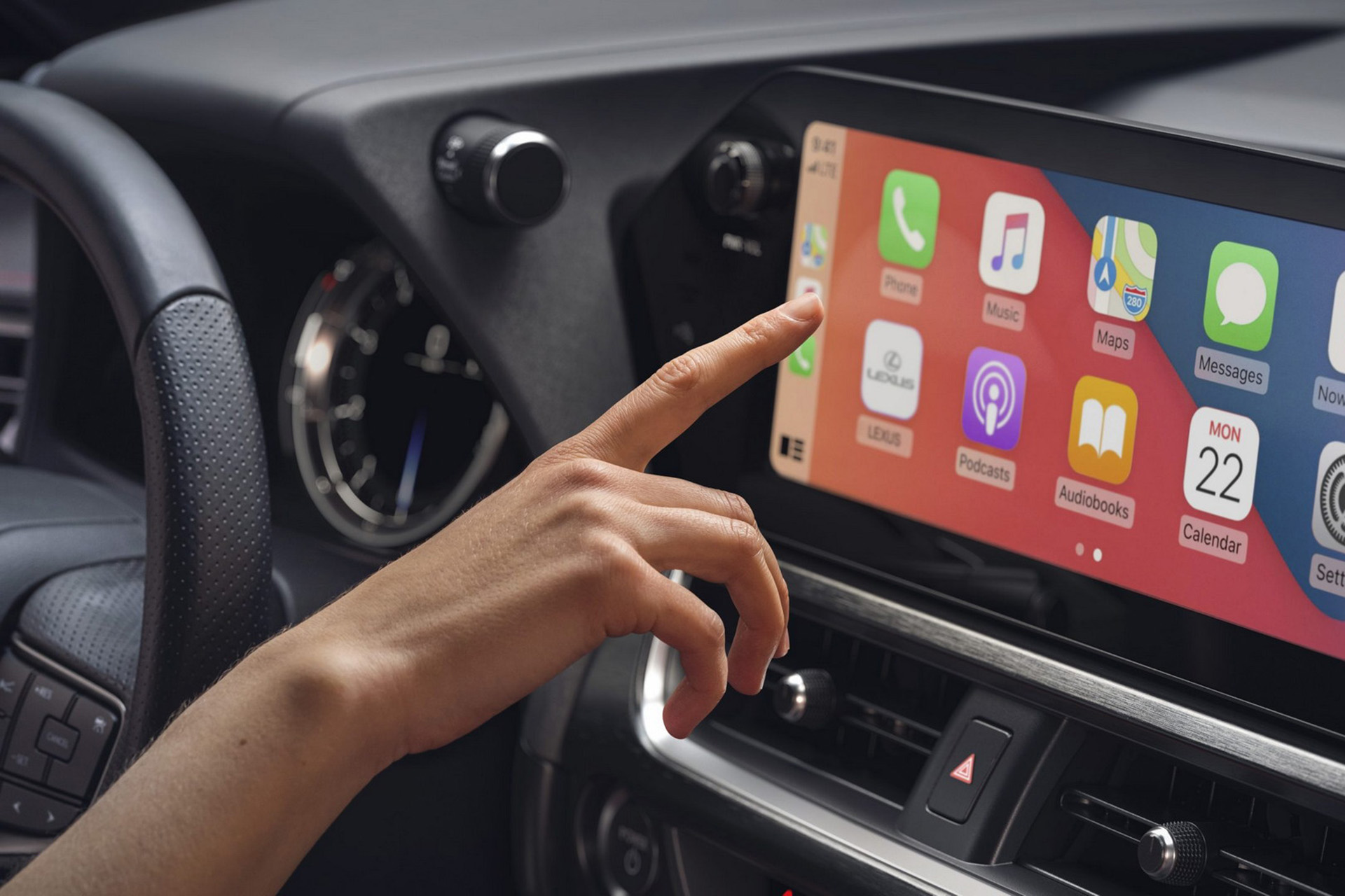 Download 2023 Lexus UX 250h F Sport - US version - Central Console HD Wallpaper 1920x1280 #15