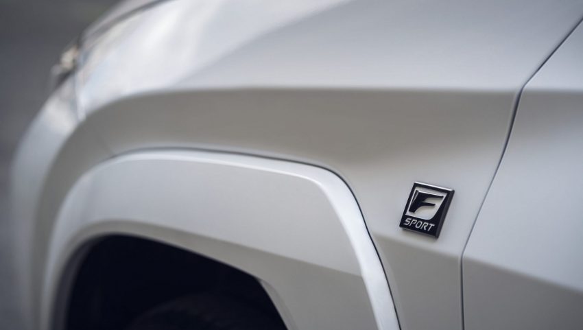 2023 Lexus UX 250h F Sport - US version - Detail Wallpaper 850x481 #24