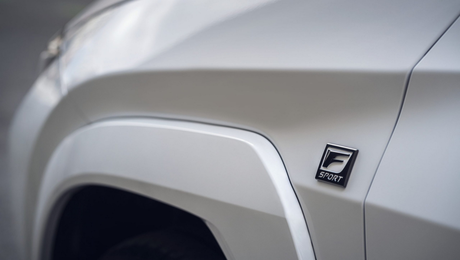 Download 2023 Lexus UX 250h F Sport - US version - Detail HD Wallpaper 1920x1086 #24