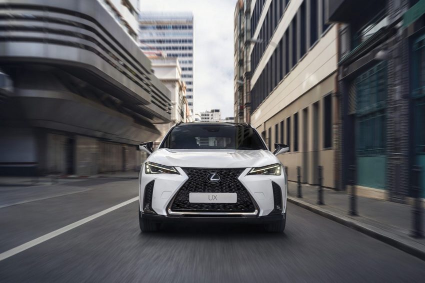 2023 Lexus UX 250h F Sport - US version - Front Wallpaper 850x567 #3