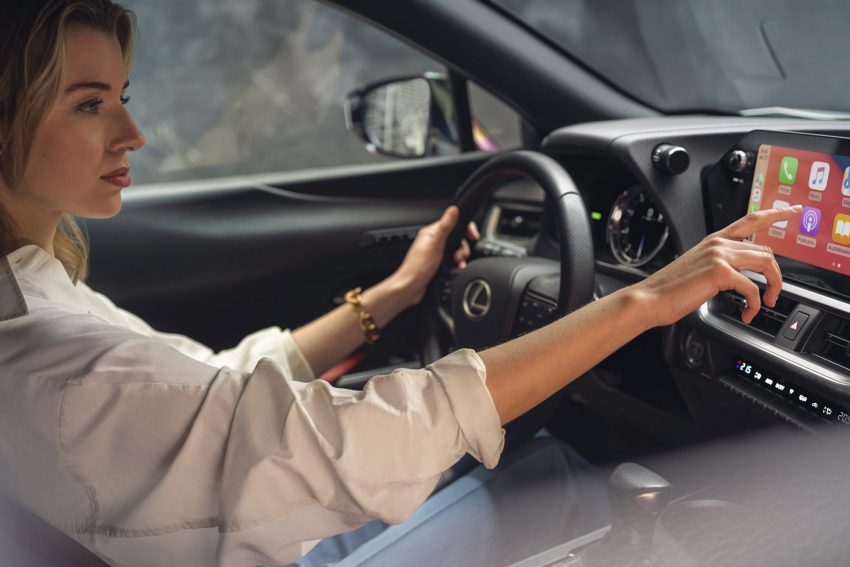 2023 Lexus UX 250h F Sport - US version - Interior Wallpaper 850x567 #17