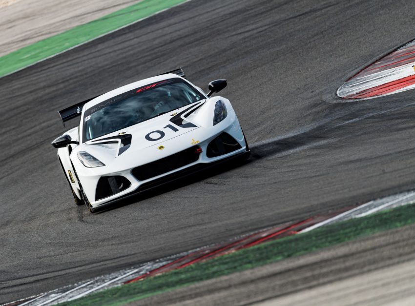 2023 Lotus Emira GT4 - Front Wallpaper 850x627 #14