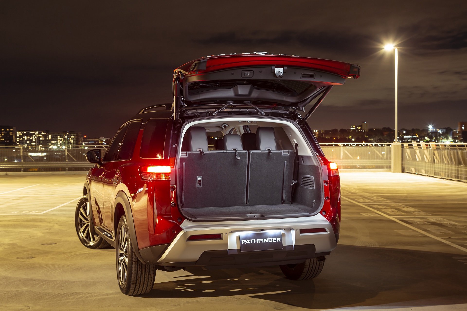 Download 2023 Nissan Pathfinder - AU version - Rear HD Wallpaper 1920x1280 #4