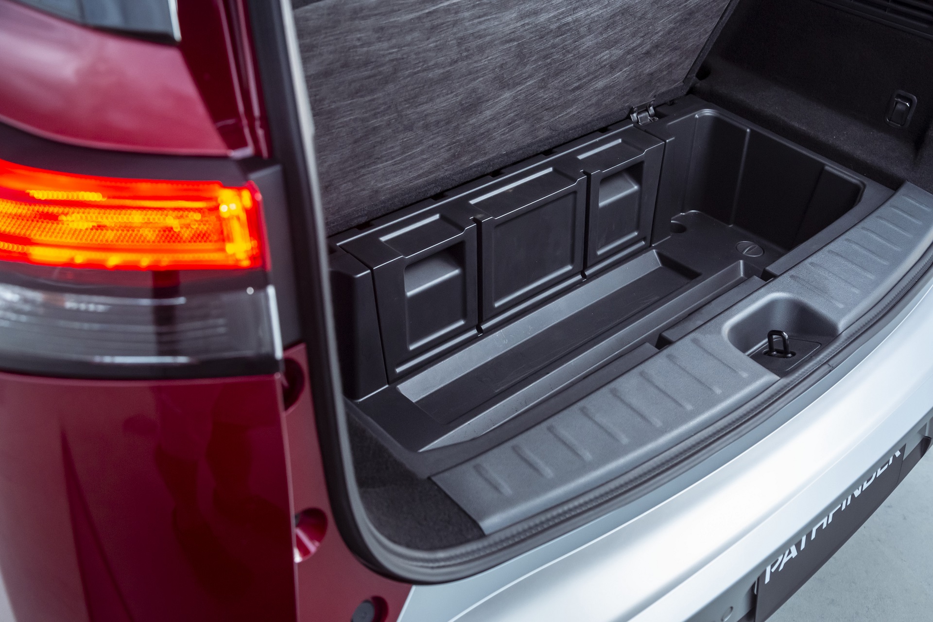Download 2023 Nissan Pathfinder - AU version - Trunk HD Wallpaper 1920x1280 #17