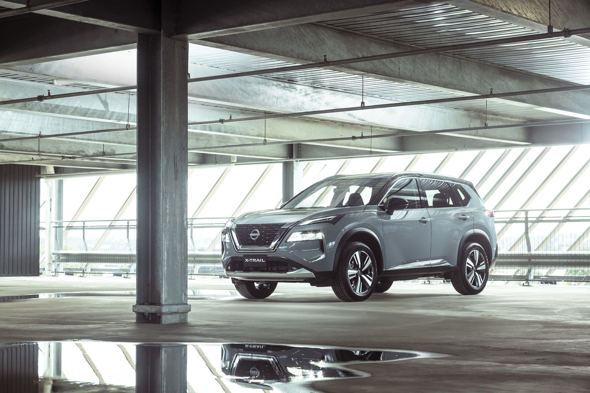 Download 2023 Nissan X-Trail - AU version - Front Three-Quarter HD Wallpaper 1920x1280 #1