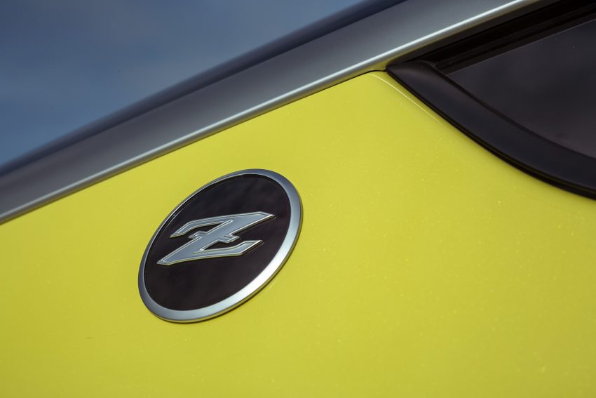 2023 Nissan Z - AU version - Badge Wallpaper 850x567 #16