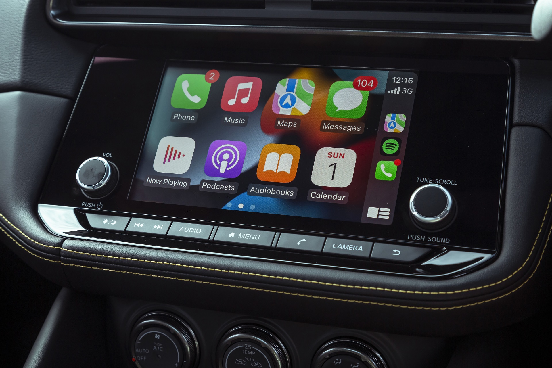 Download 2023 Nissan Z - AU version - Central Console HD Wallpaper 1920x1280 #35