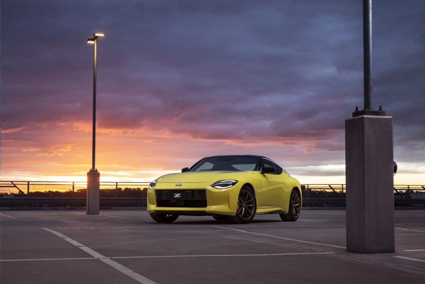 2023 Nissan Z - AU version - Front Three-Quarter Wallpaper 850x567 #3