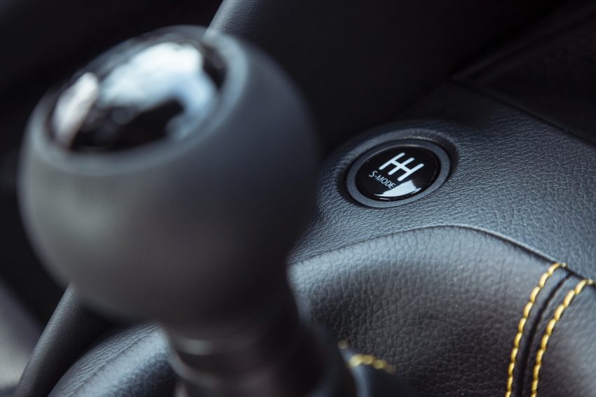 2023 Nissan Z - AU version - Interior, Detail Wallpaper 850x567 #38