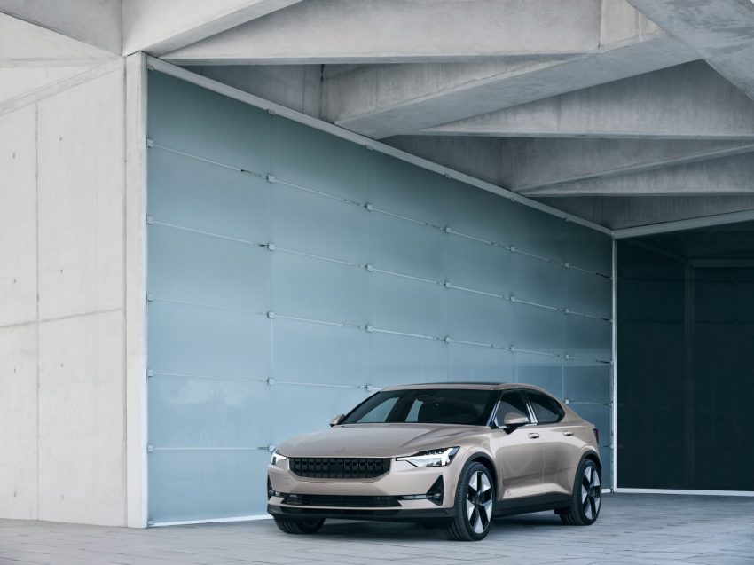 2023 Polestar 2 - Front Three-Quarter Wallpaper 850x637 #13