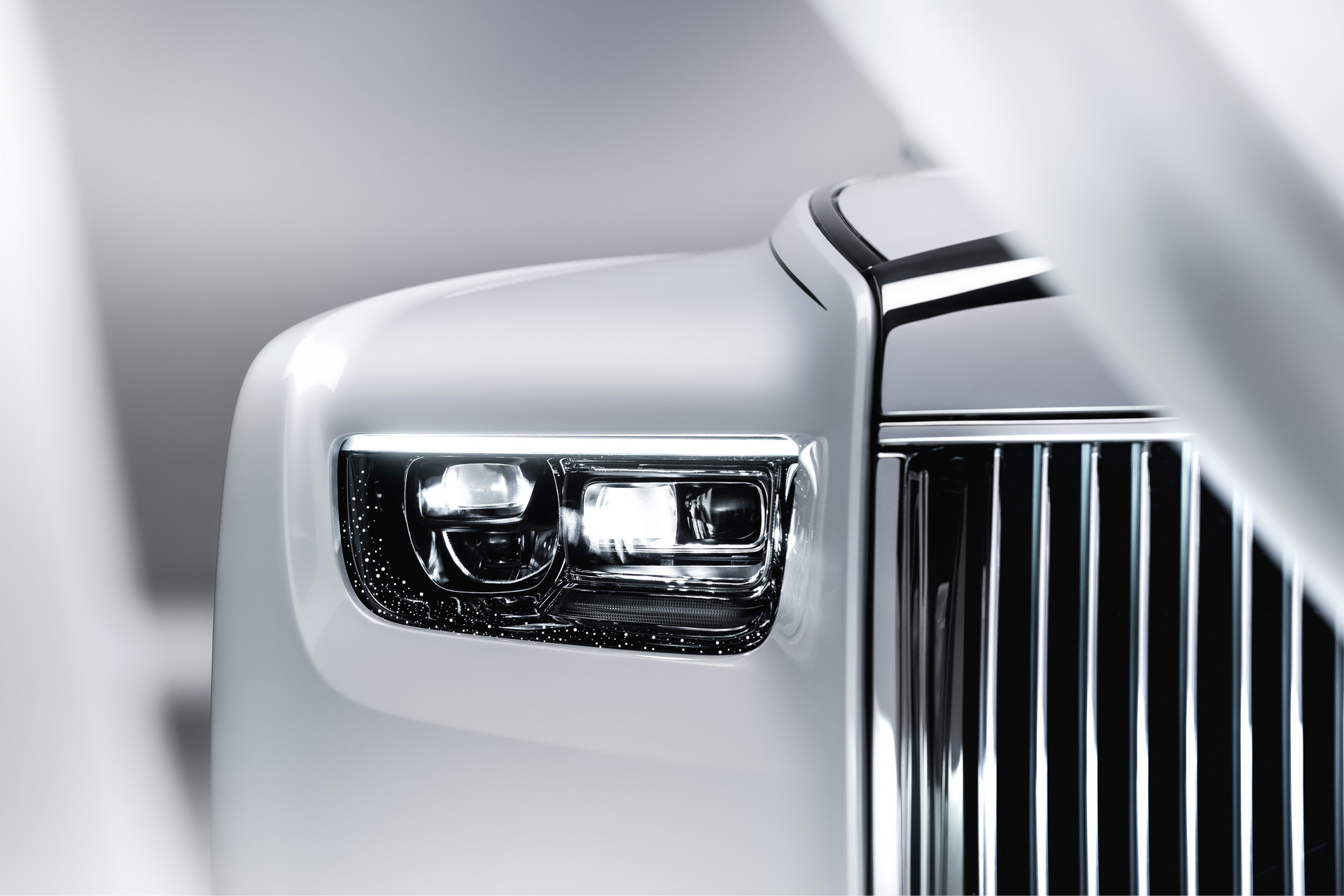 Download 2023 Rolls-Royce Phantom Extended Series II Platino - Headlight HD Wallpaper 1920x1280 #49