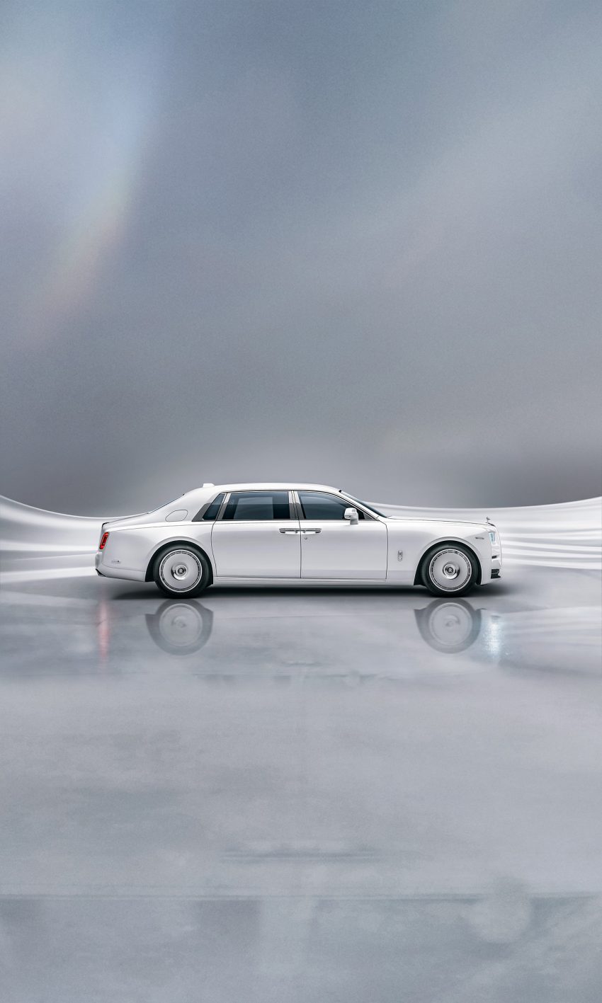 2023 Rolls-Royce Phantom Extended Series II Platino - Side Phone Wallpaper 850x1417 #48