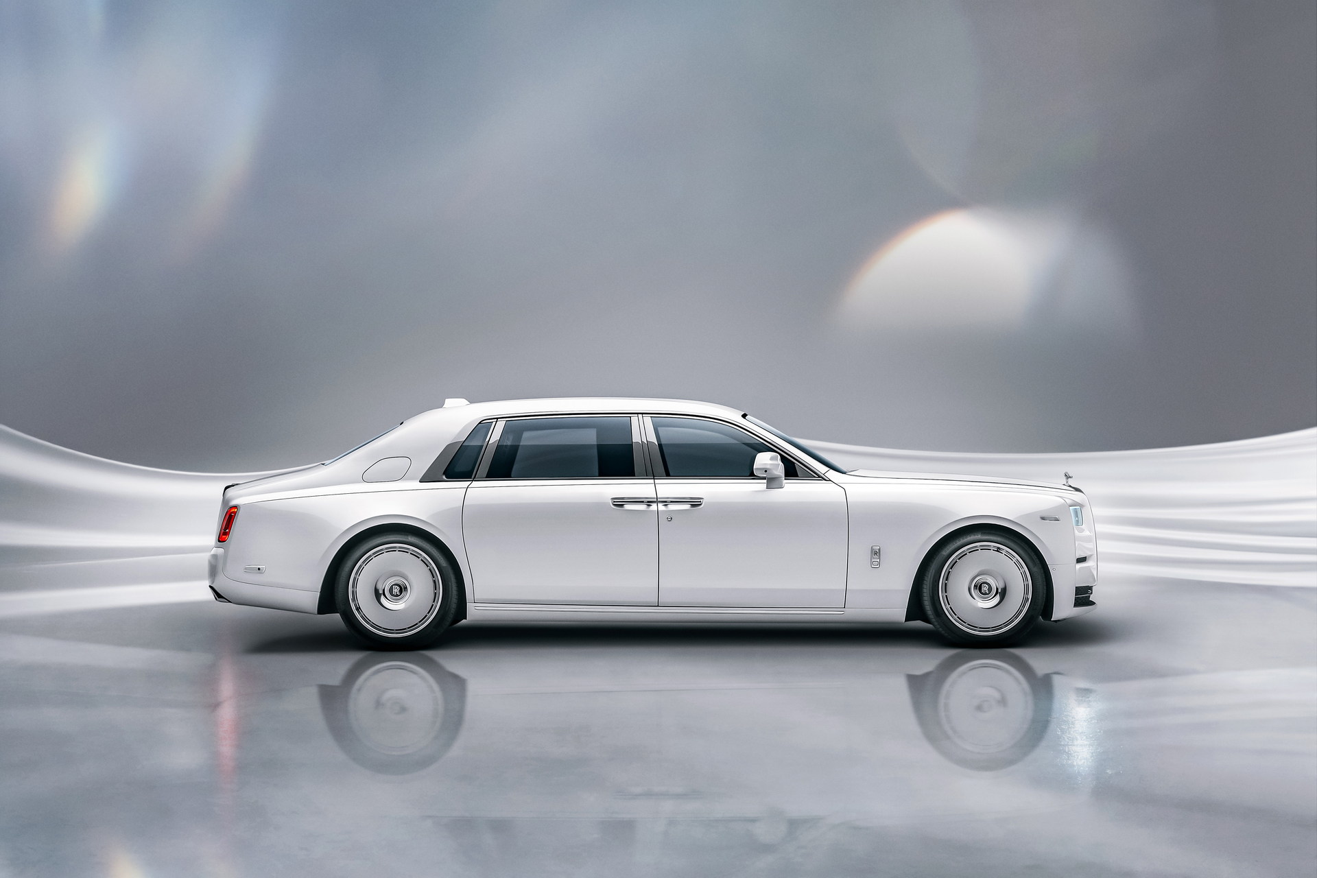 Download 2023 Rolls-Royce Phantom Extended Series II Platino - Side HD Wallpaper 1920x1280 #47