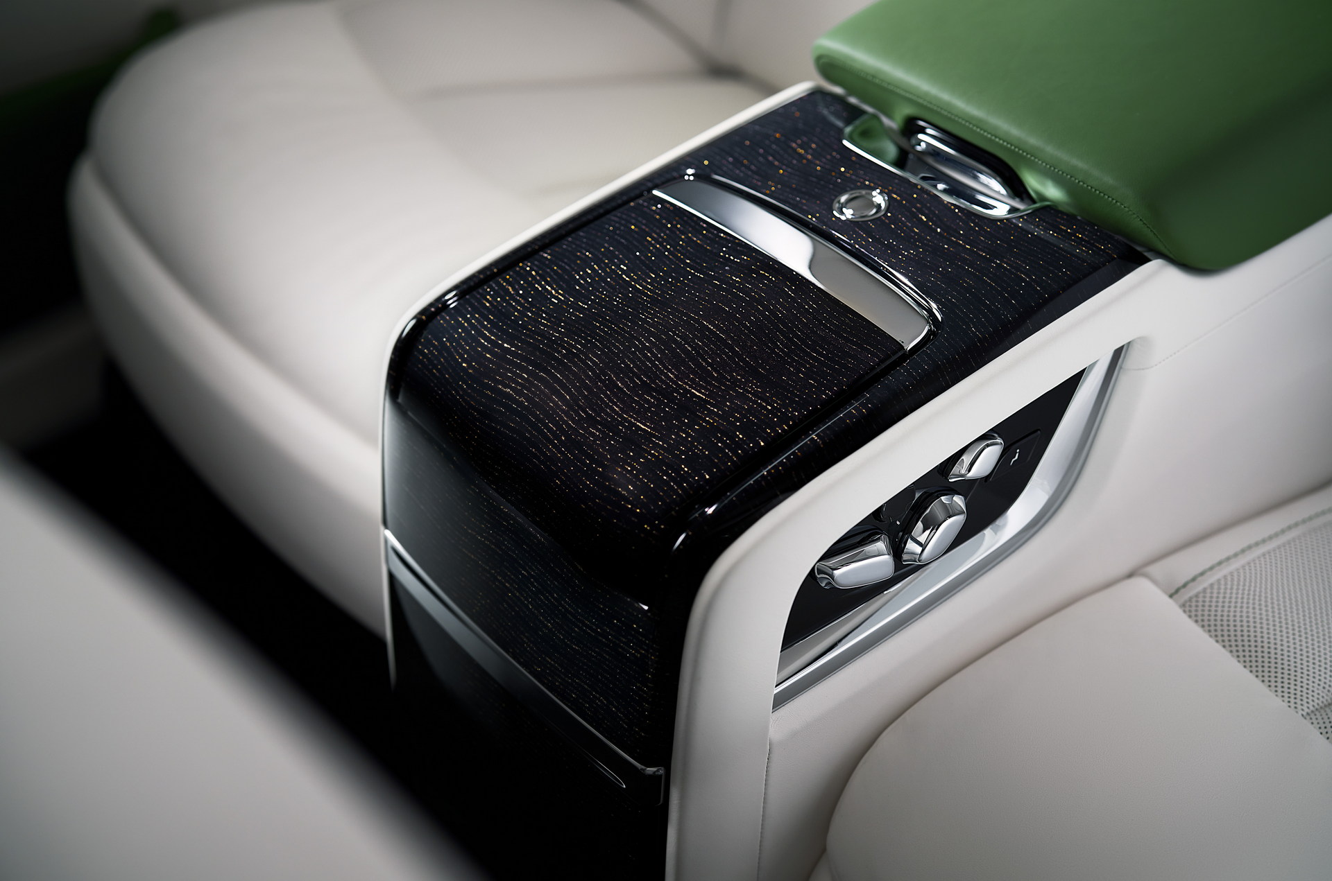 Download 2023 Rolls-Royce Phantom Series II - Interior, Detail HD Wallpaper 1920x1271 #67