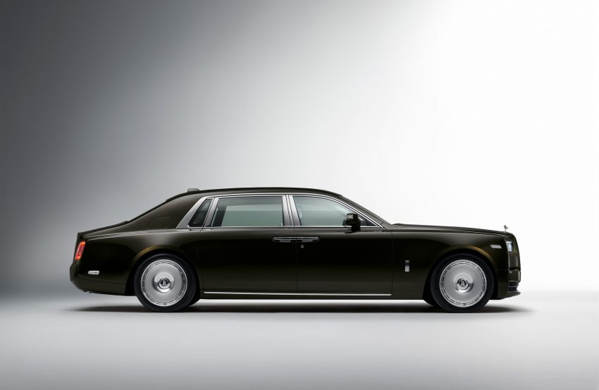 2023 Rolls-Royce Phantom Series II - Side Wallpaper 850x553 #59