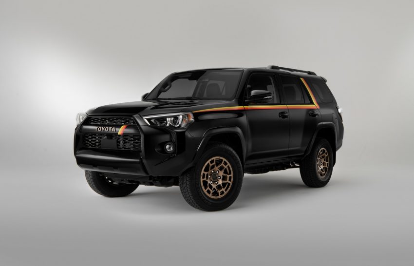 2023 Toyota 4Runner 40th Anniversary - Front Three-Quarter Wallpaper 850x546 #1