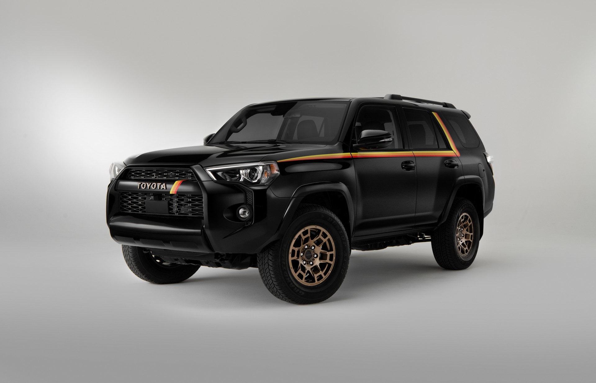 Download 2023 Toyota 4Runner 40th Anniversary - Front Three-Quarter HD Wallpaper 1920x1234 #1
