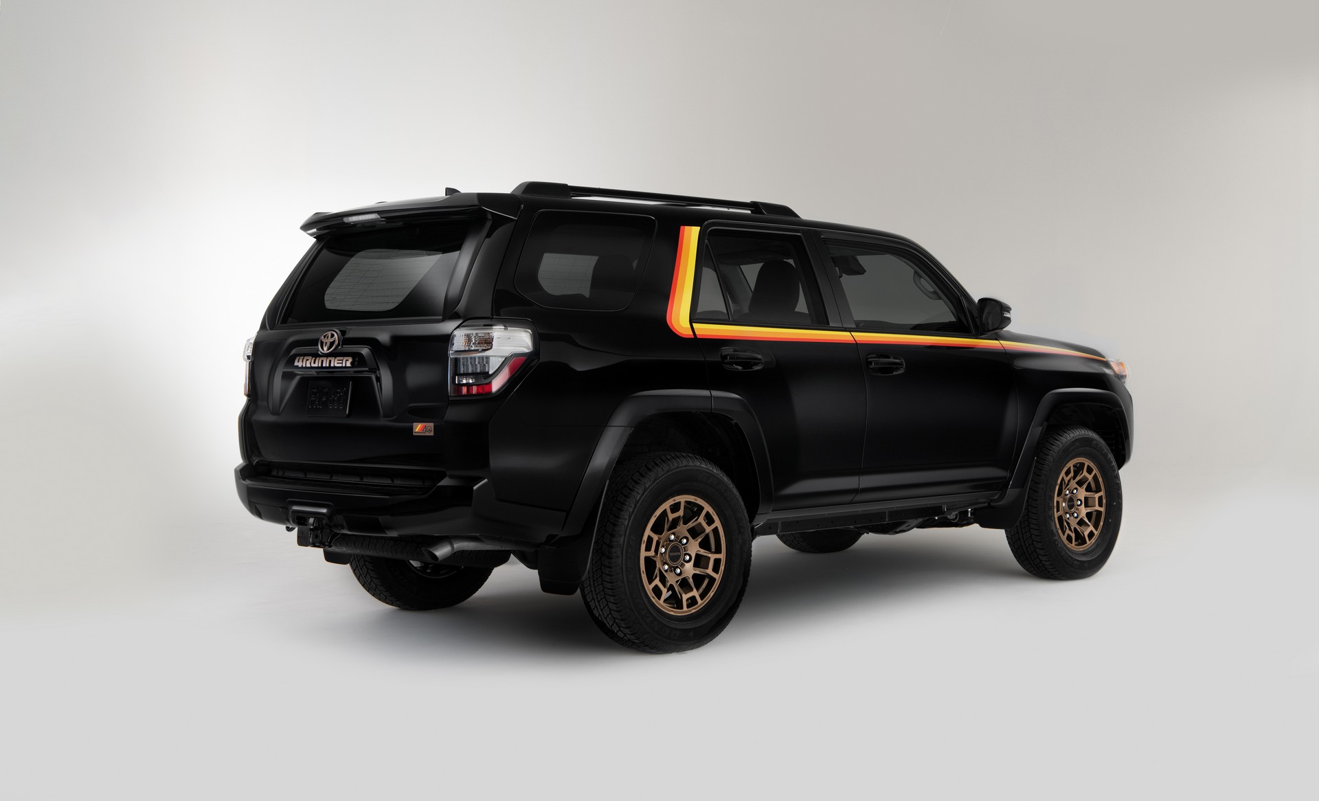 Download 2023 Toyota 4Runner 40th Anniversary - Rear Three-Quarter HD Wallpaper 1920x1166 #2