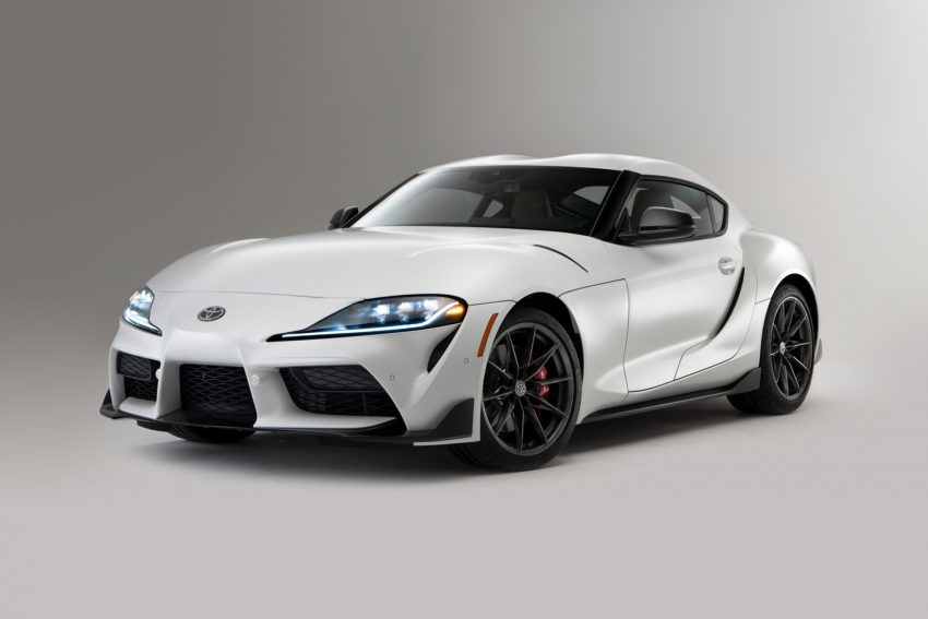 2023 Toyota GR Supra MT - Front Three-Quarter Wallpaper 850x567 #10