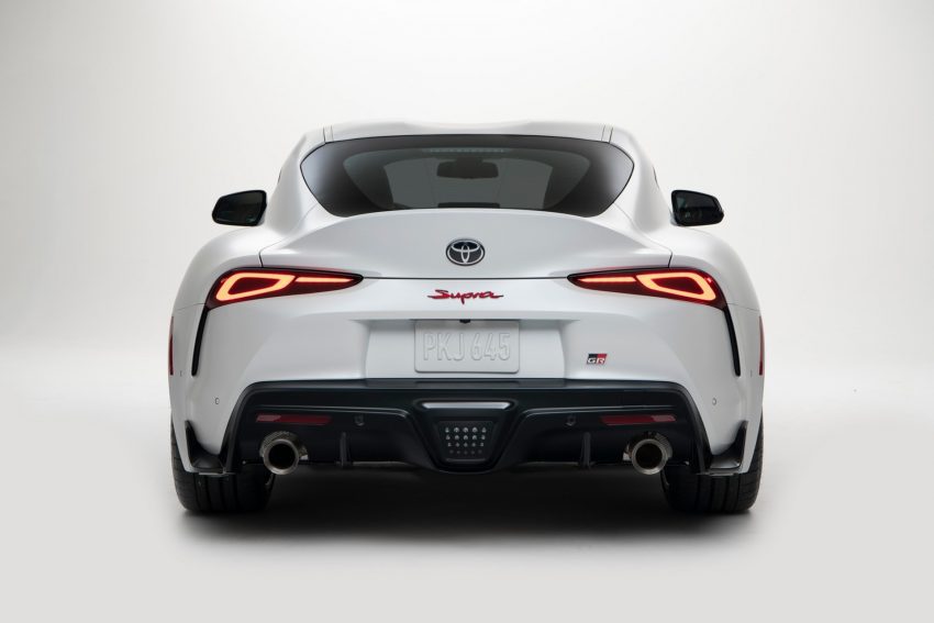 2023 Toyota GR Supra MT - Rear Wallpaper 850x567 #13