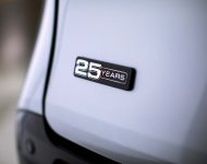 2023 Toyota Sienna 25th Anniversary Edition - Badge Wallpaper 190x150