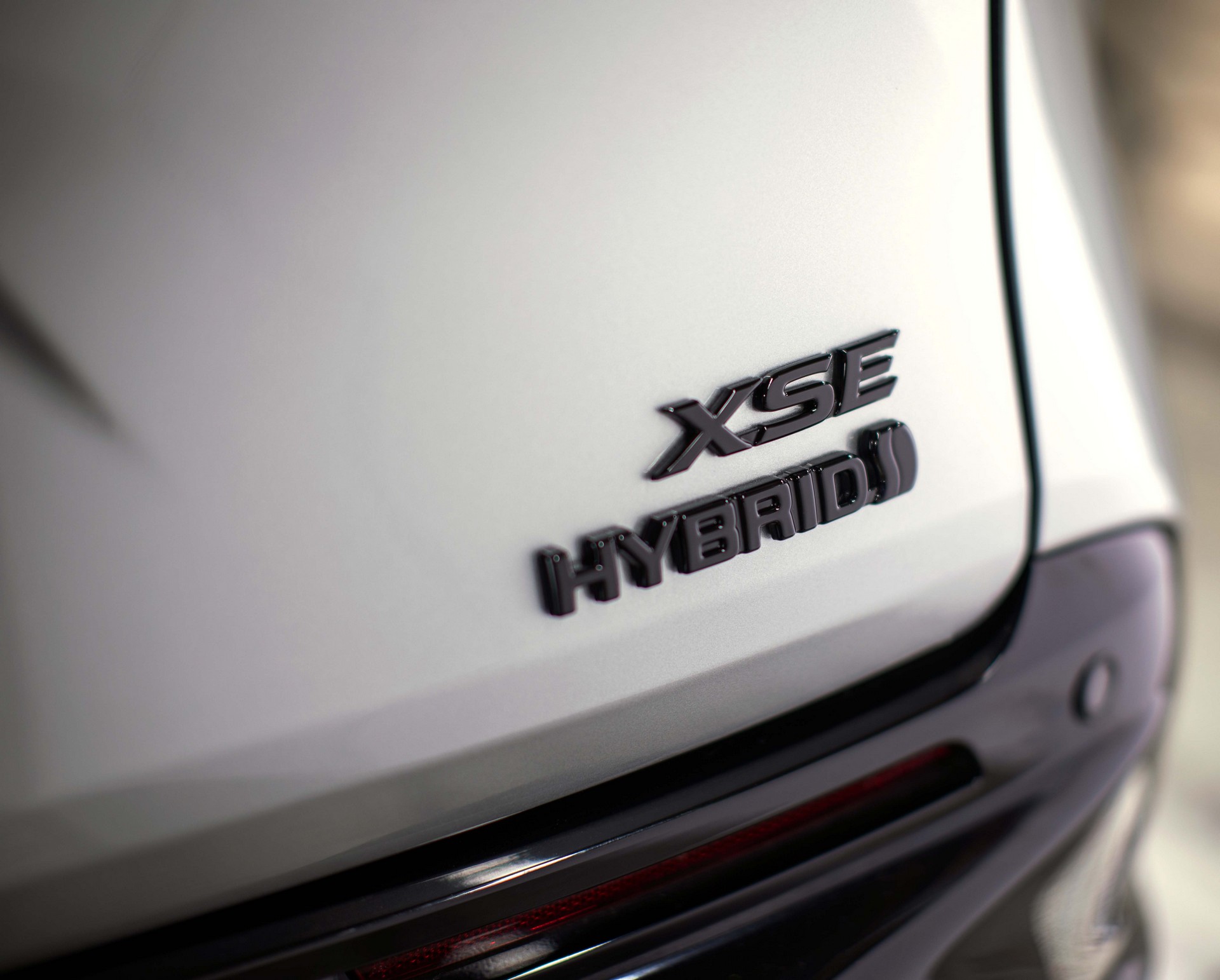 Download 2023 Toyota Sienna 25th Anniversary Edition - Badge HD Wallpaper 1920x1542 #11