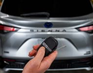 2023 Toyota Sienna 25th Anniversary Edition - Detail Wallpaper 190x150