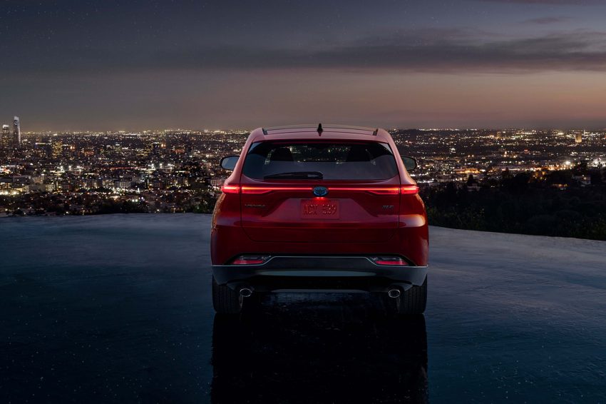 2023 Toyota Venza Nightshade Edition - Rear HD Wallpapers 850x566 #6 2023 Toyota Venza Nightshade Edition - Rear Wallpaper 850x566 #6